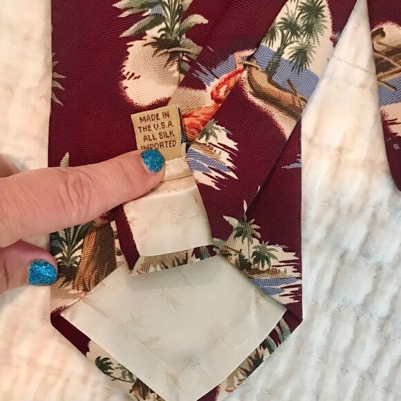 Vintage Hawaiian Tommy Bahama Silk Tie EUC - Picture 3 of 4